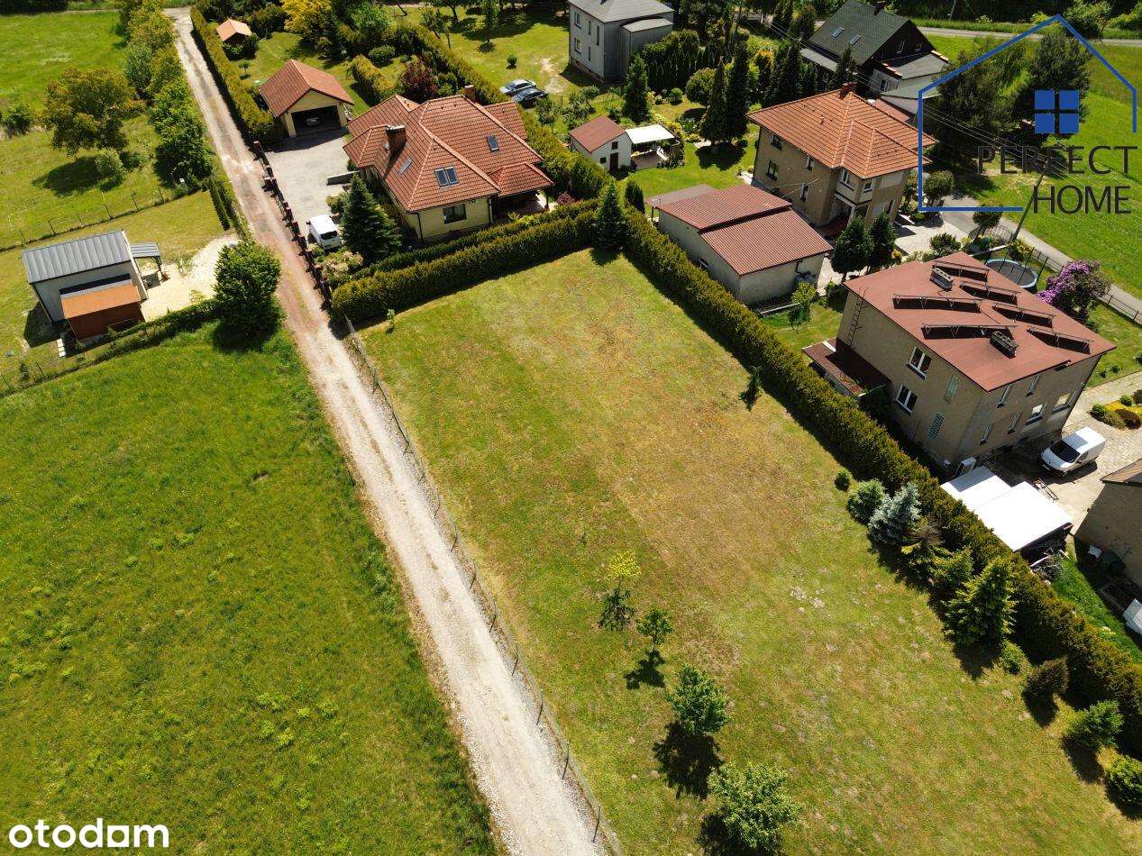 Ustawna  ogrodzona działka, Ładny widok oraz media-3