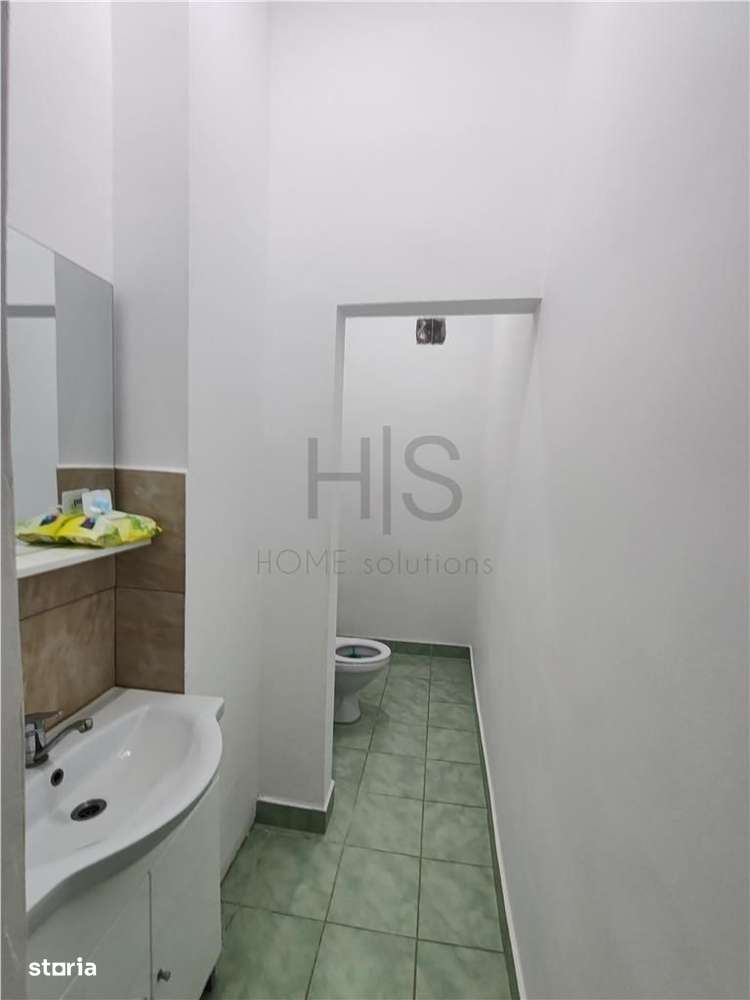 De vanzare spatiu comercial zona Centru-1