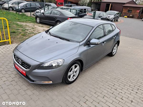 Volvo V40 CC D2 Momentum - 2