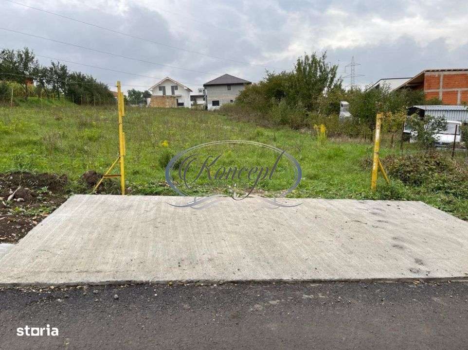 Teren intravilan generos cu utilitati si front larg in Jucu de Sus - Imagine principală: 3/7