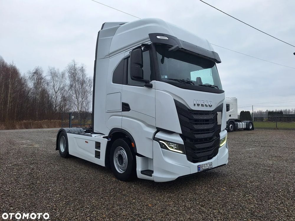 Iveco S-Way 2020
