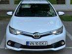 Toyota Auris 1.6 D-4D Touring Sports Comfort - 3