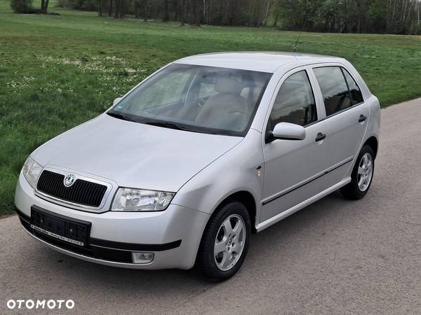 Skoda Fabia 1.4 16V Elegance - 10