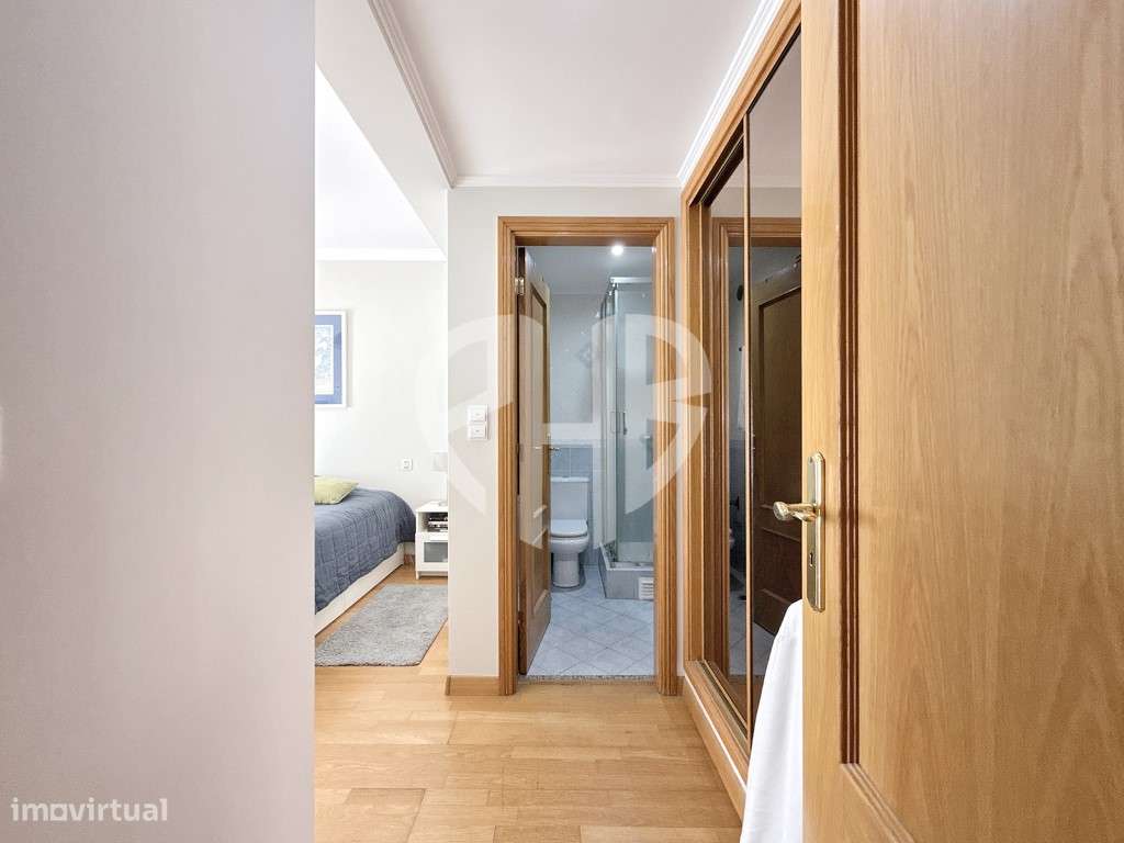 Apartamento T3 / C/Parqueamento // Santa Marta Corroios-38