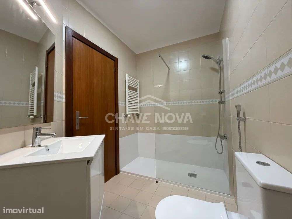 Apartamento T2 em Mafamude | Junto à Nova Linha do Metro Rubi-20
