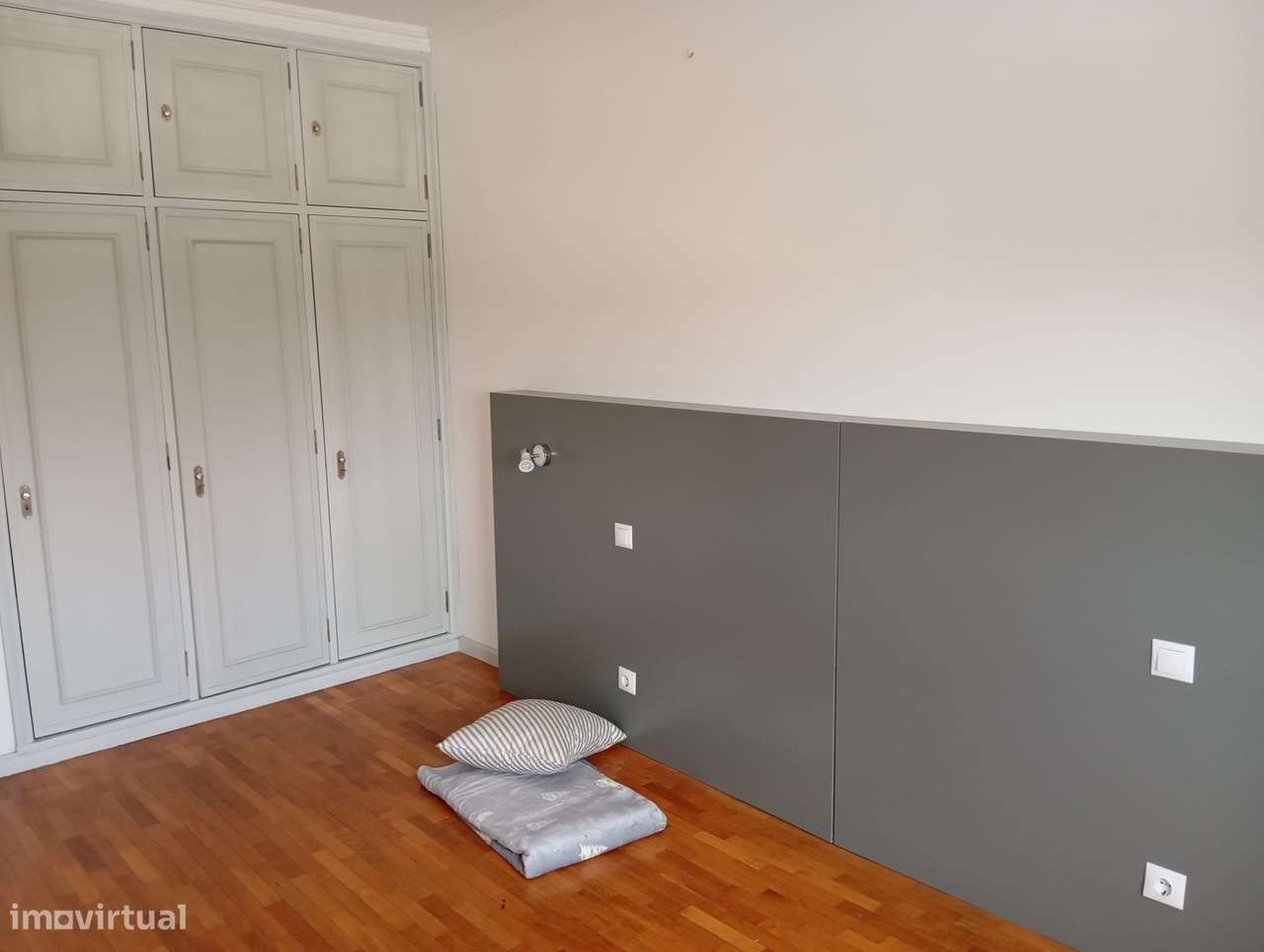 Magnífico apartamento T2 em S. João da Madeira-17