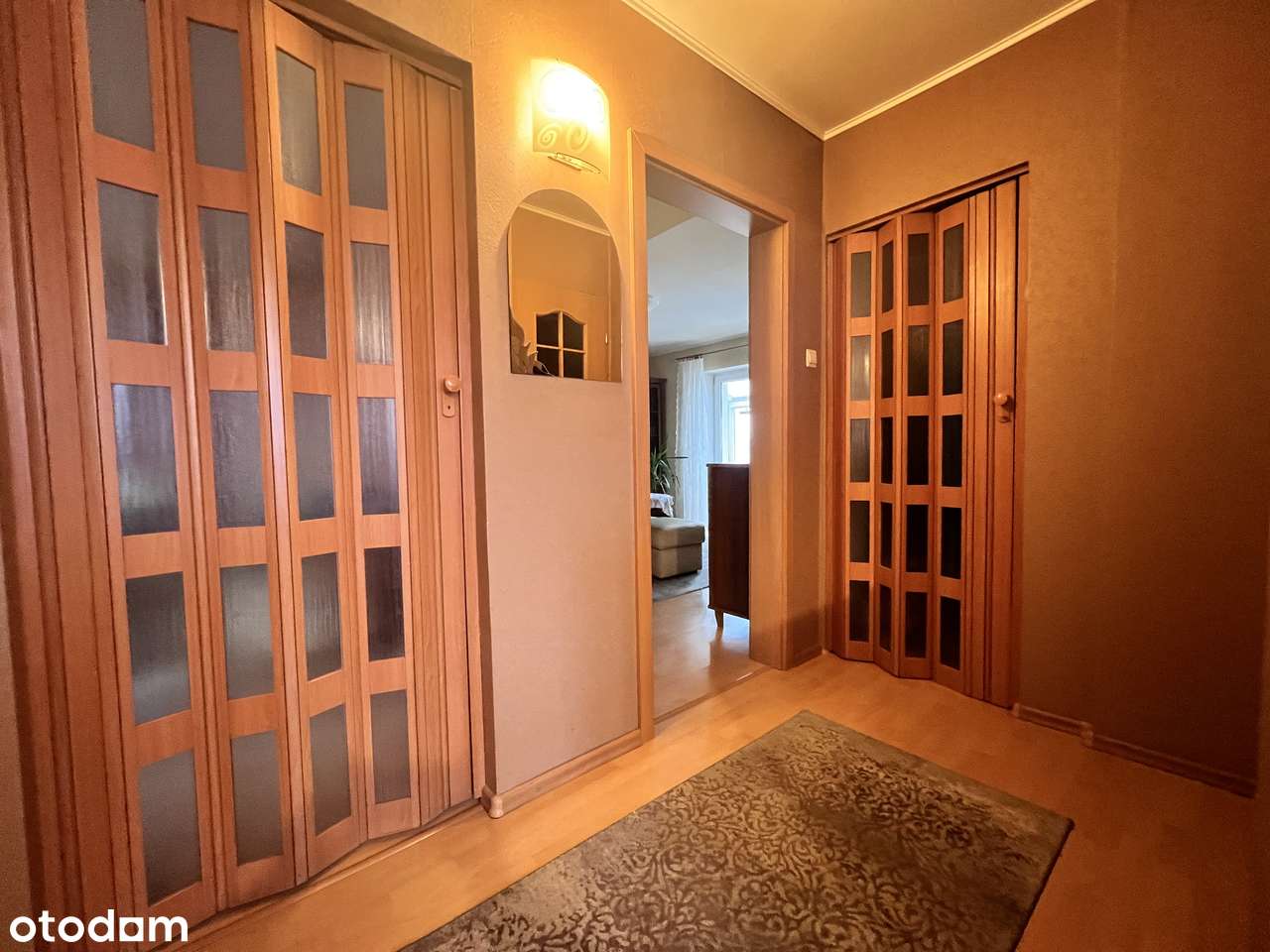 Dwupoziomowe 5 pokoi+2 balkony+ogródek+garaż-19