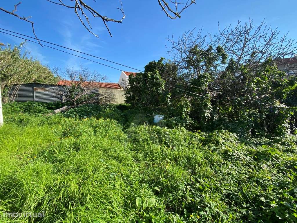 Terreno no Casalinho de Ajuda junto ao Polo Universitário da Ajuda-8