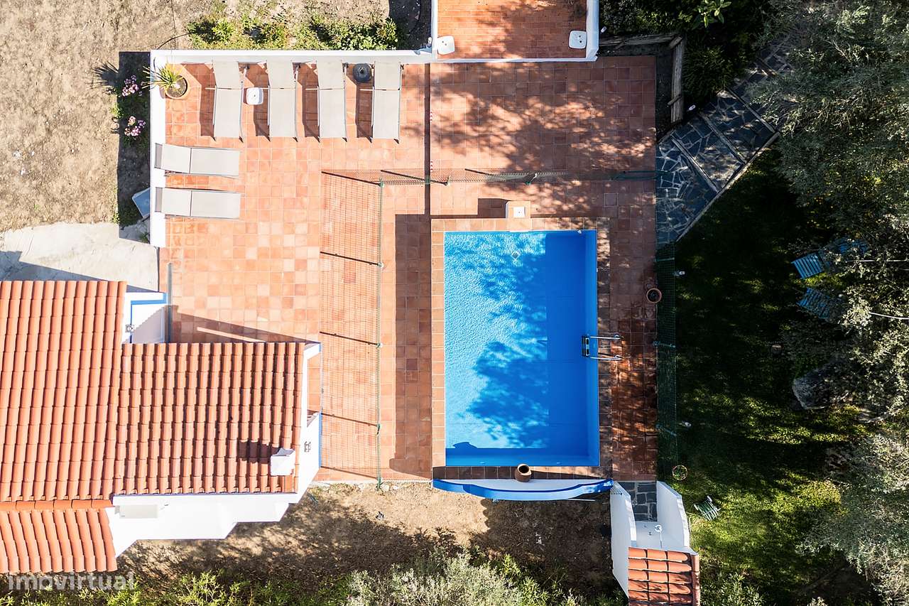 Quinta de charme T5 com piscina e 7 000 m² — vistas para o Castelo de-6