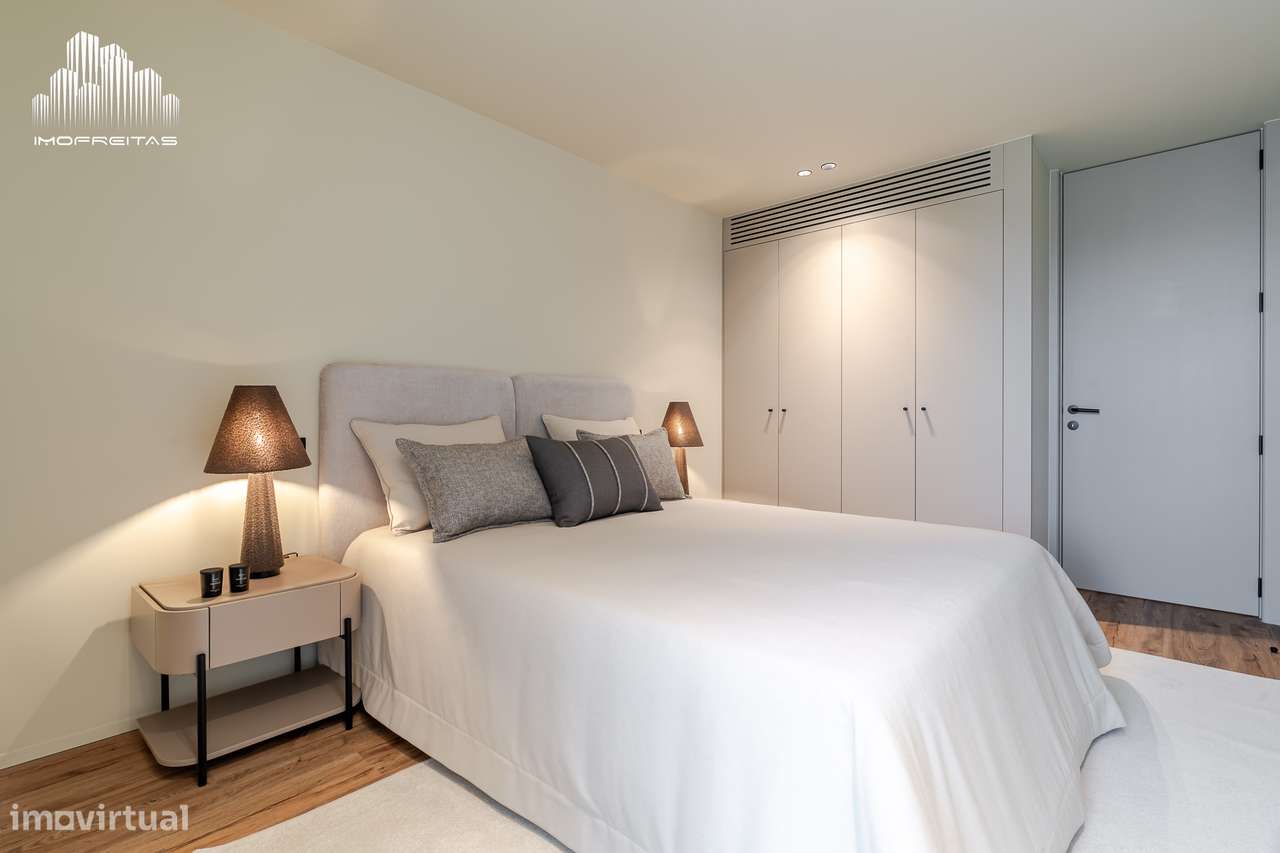 Apartamento T2 disponível para venda virado a Nascente!-6