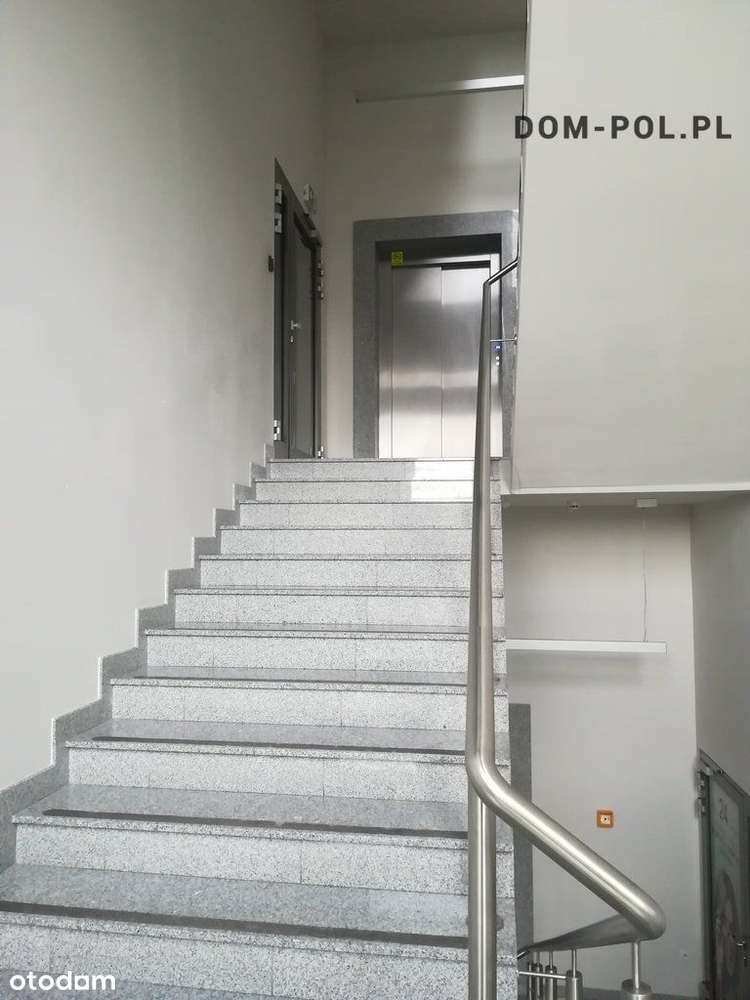 Lokal użytkowy na sprzedaż-8