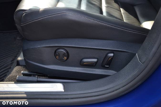 Volkswagen Golf R 4Motion BlueMotion Technology DSG - 20