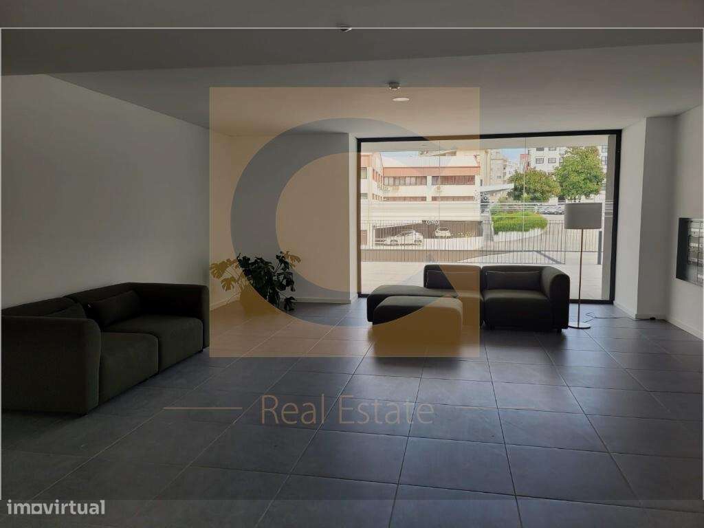 T1 NOVO - PRONTO A HABITAR - Varanda e lugar de garagem - Grande imagem: 5/16