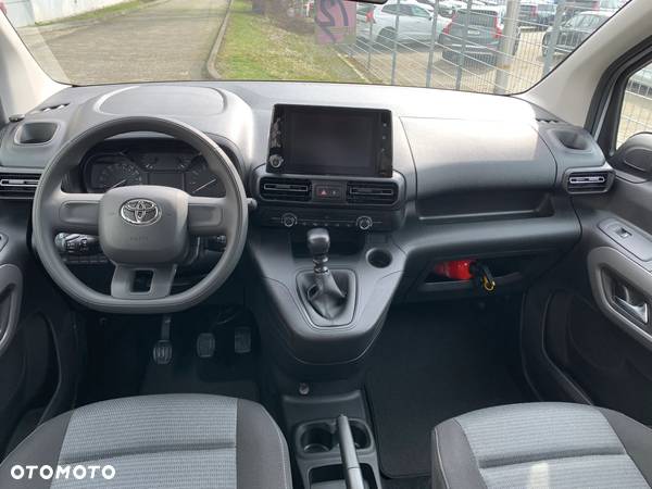 Toyota Proace City Verso Long 1.5 D-4D Business - 3