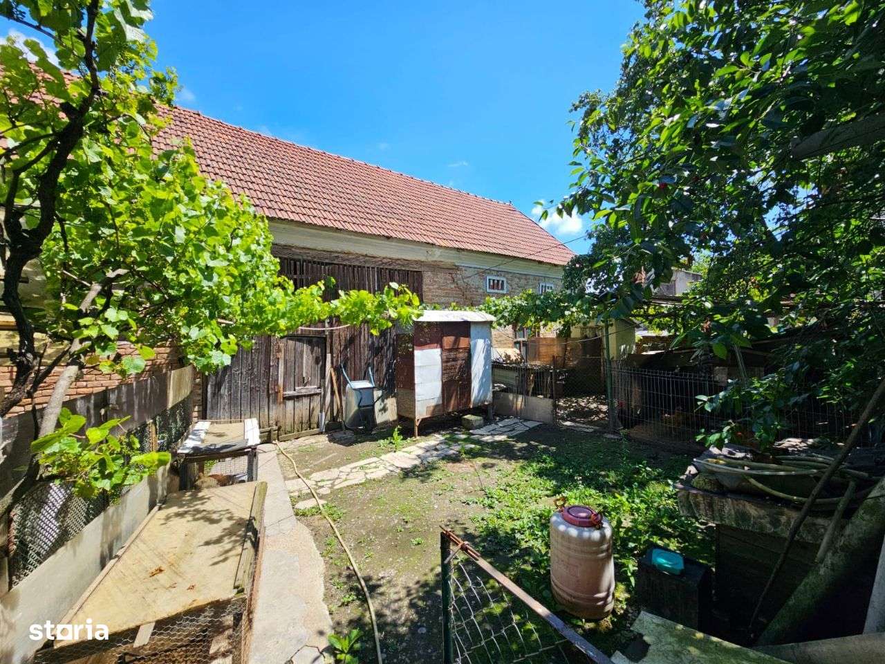 Casa Saulesti - Imagine principală: 2/12