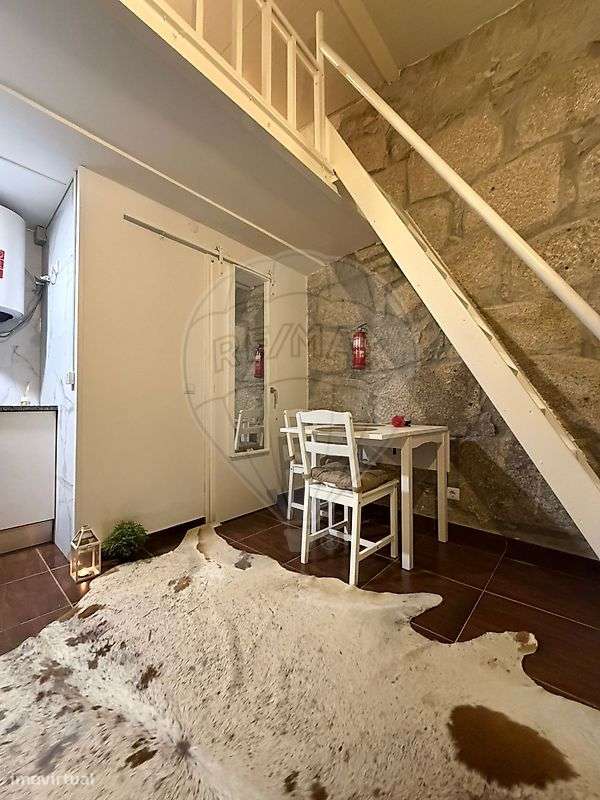 Moradia T0 para arrendamento - Grande imagem: 2/10