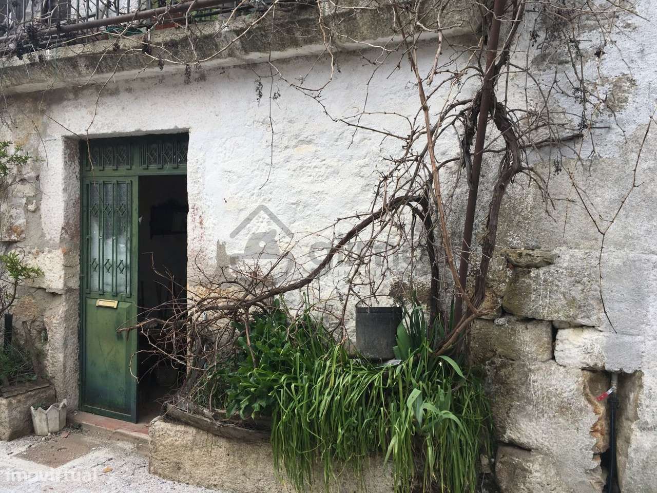 Moradia com dois Pisos-6