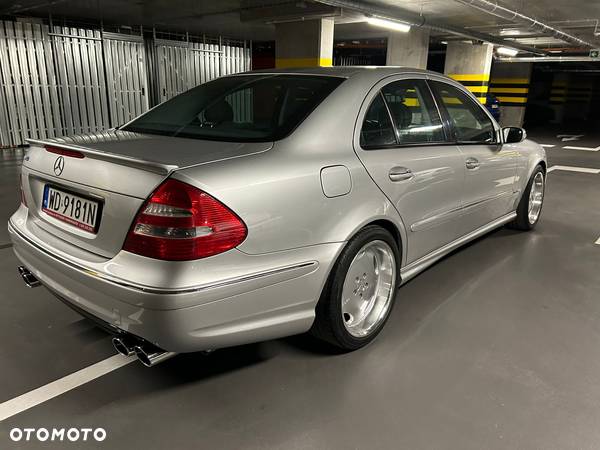 Mercedes-Benz Klasa E 500 Elegance - 21