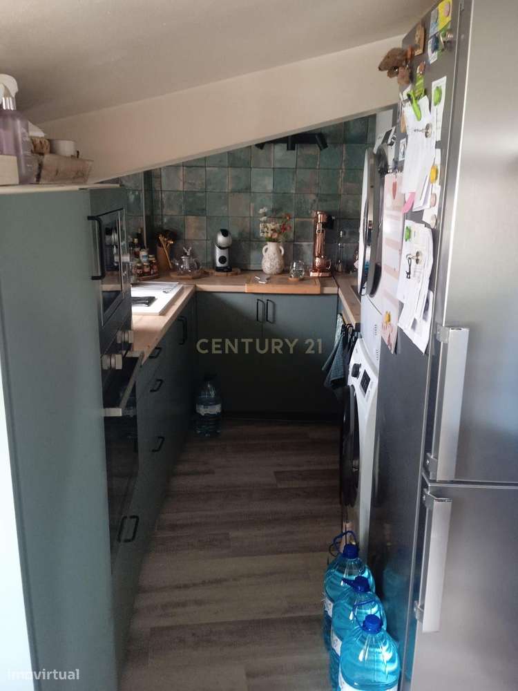 NAO PERCA ESTA GRANDE OPORTUNIDADE! SOTÃO TRANSFORMADO EM APARTAMENTO-6