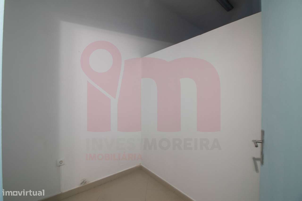 Loja  Venda em Negrelos (São Tomé),Santo Tirso-10