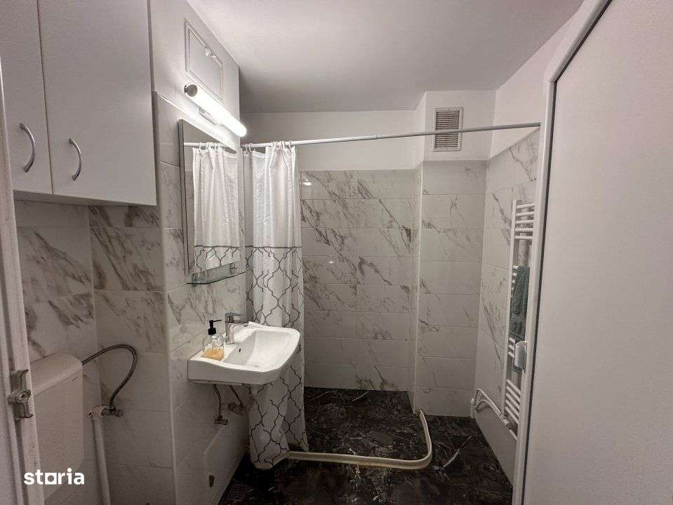 Oportunitate excelenta in  Grigorescu-apartament 2 camere,2 balcoane,d-10