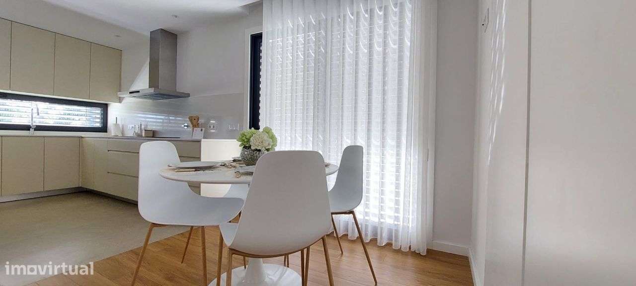 Moradias de excelência T3 + Escritório-5