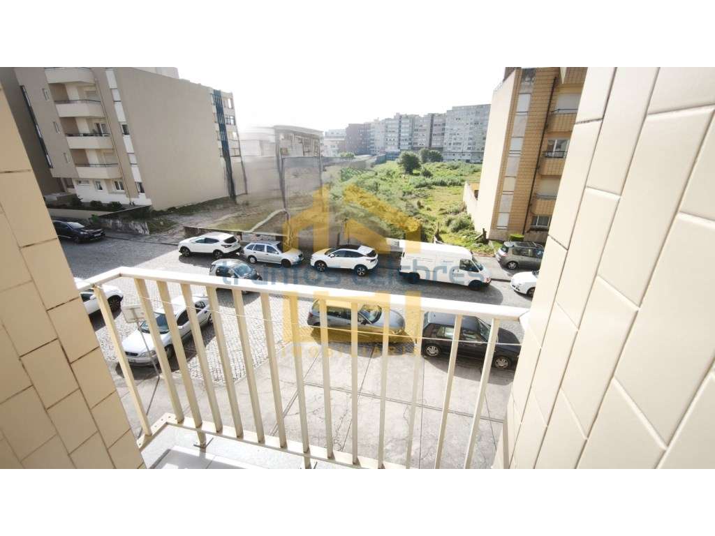 T3 renovado a 200mt da praia das caxinas vila do conde-19