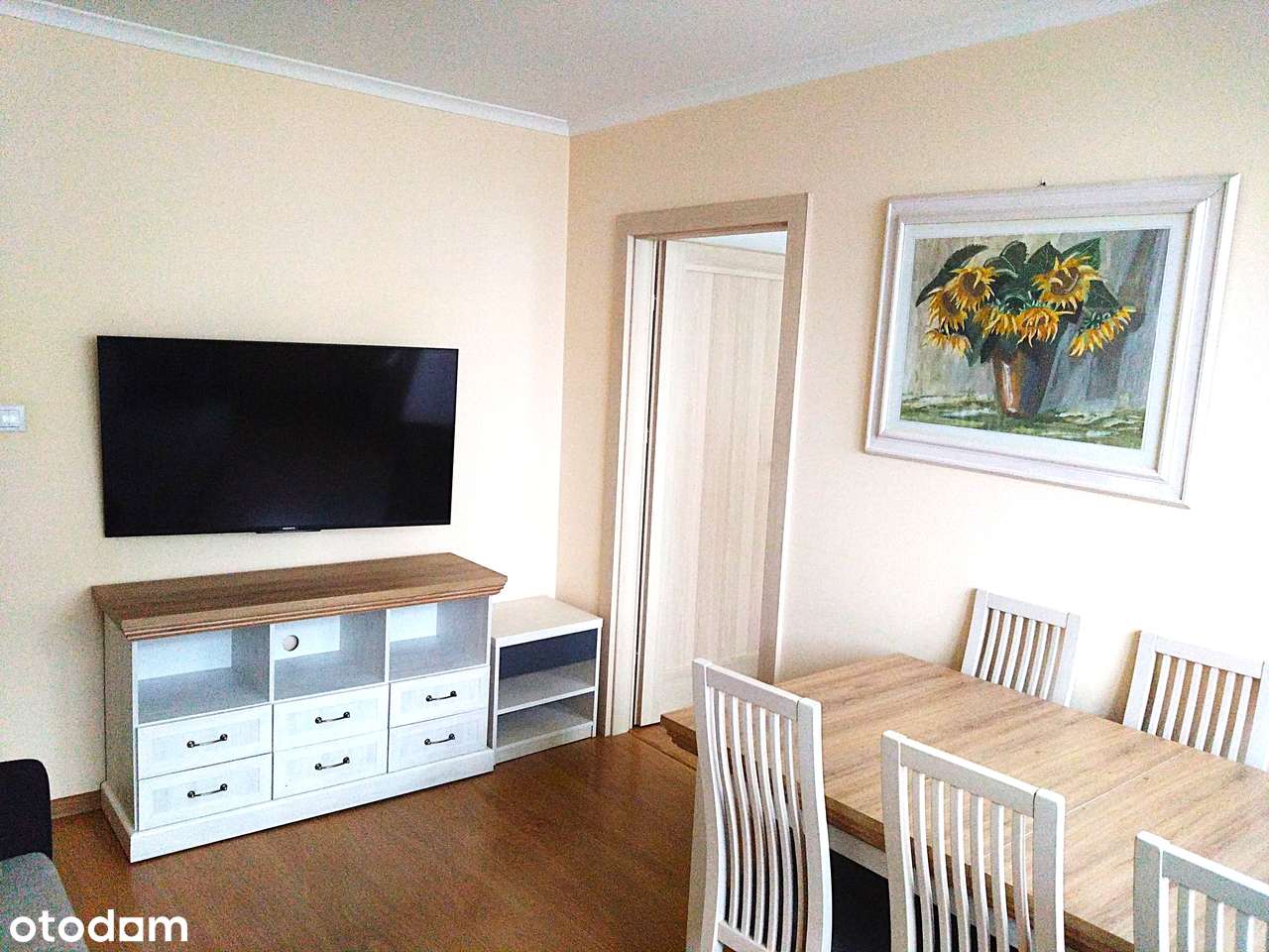 Jasne, 3-pokojowe mieszkanie w ścisłym centrum, piękny widok na góry - Pełny obrazek: 1/20