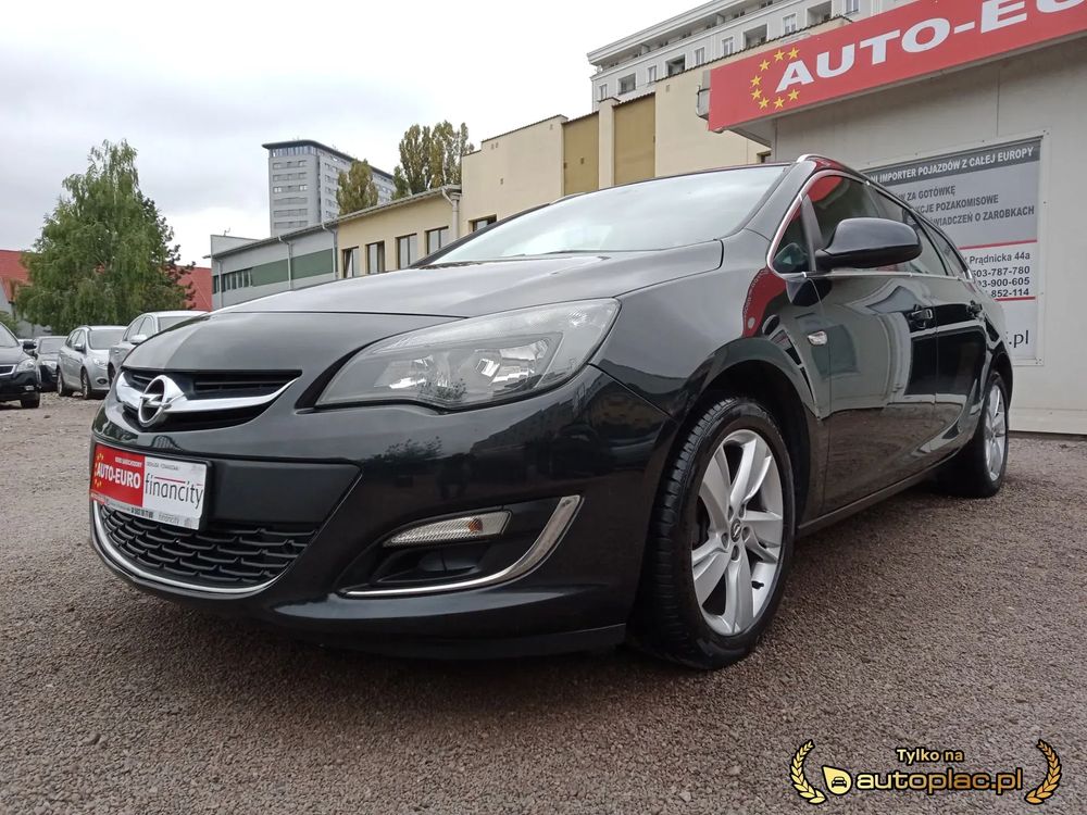 Opel Astra J (2009-2019) 1.4 Turbo Sport 2013