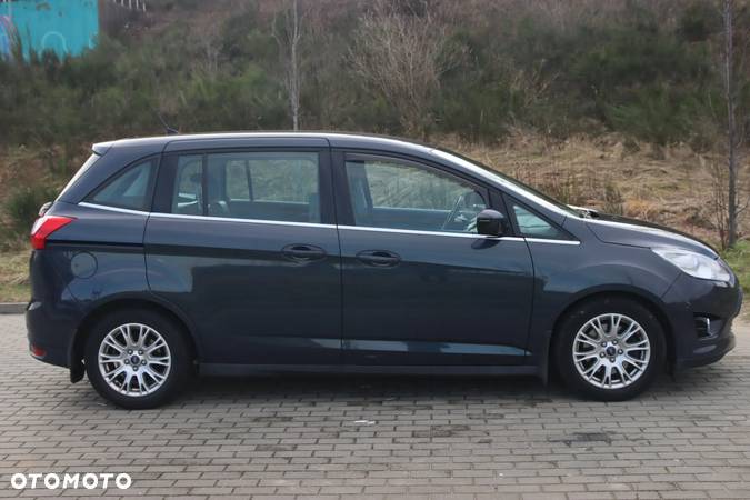 Ford Grand C-MAX - 8