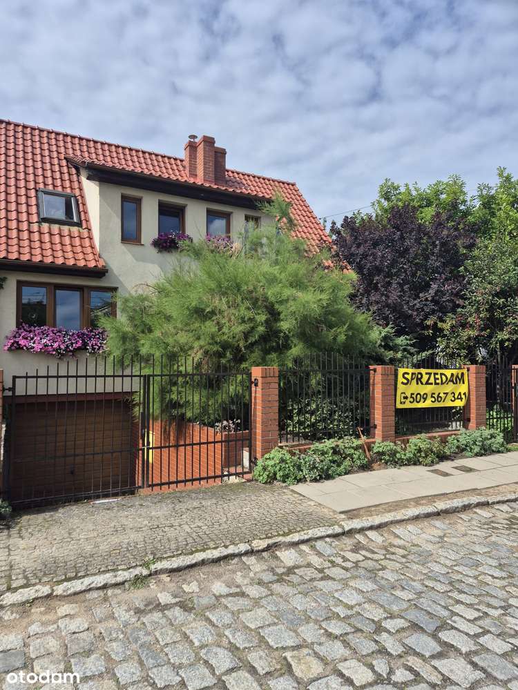 Szczecin Gumieńce –dom 180 m² , 2 garażami i pełnym podpiwniczeniem