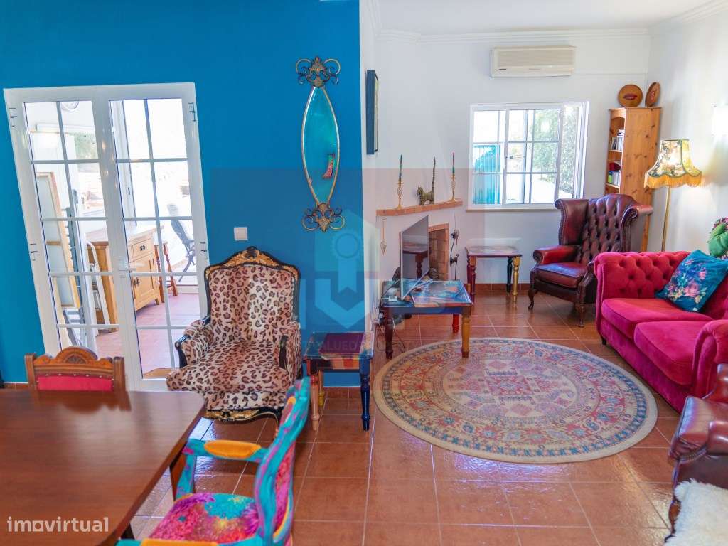 Moradia V3 em banda renovada nos arredores de Tavira - Grande imagem: 5/24