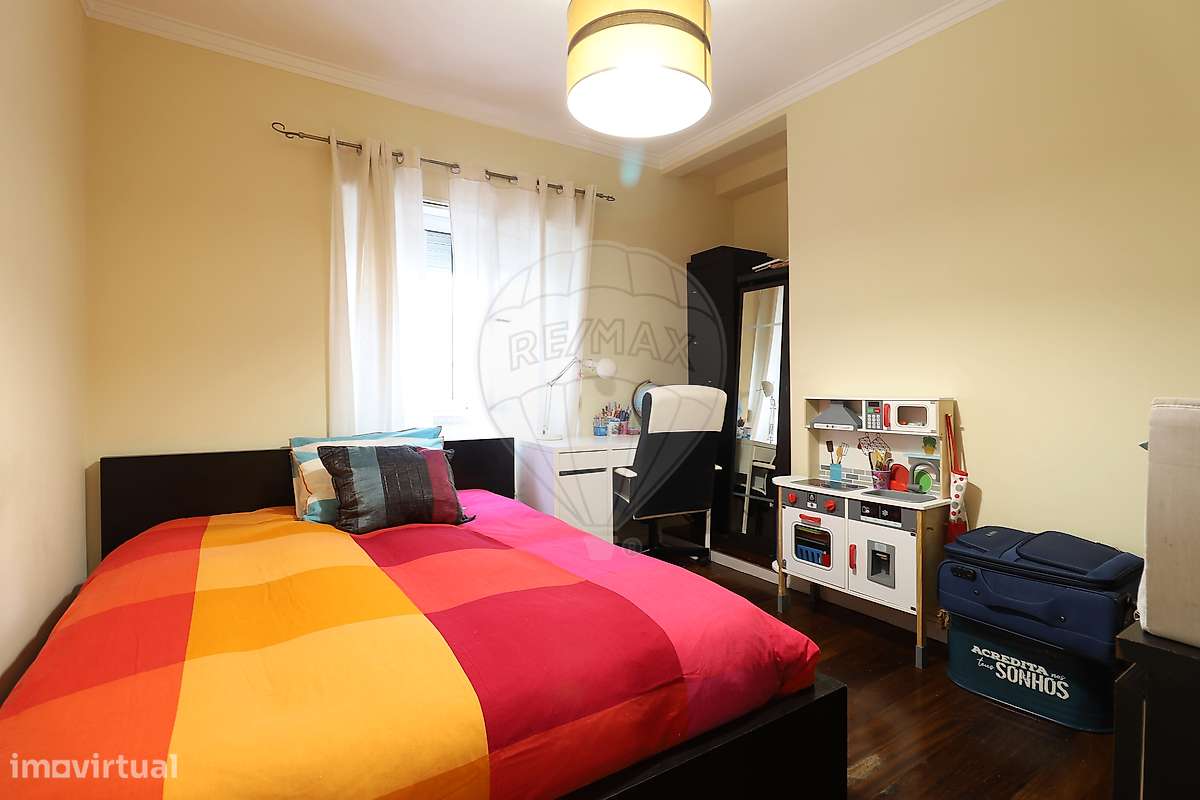 Moradia T6 para venda-18