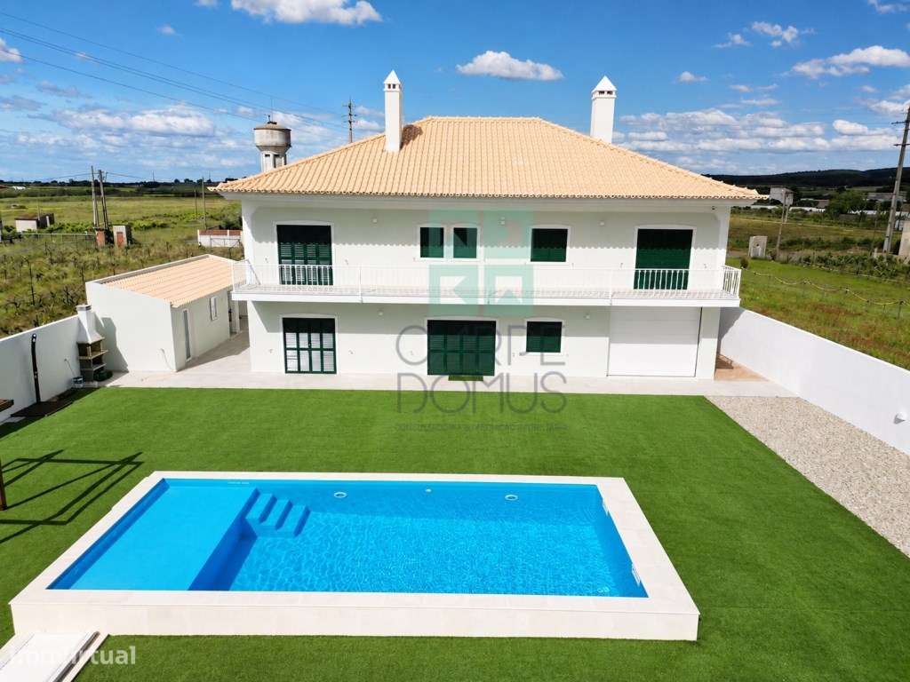 Excelente nova moradia T5 com piscina, em lote 7580m2, em Alpiarça,...-0