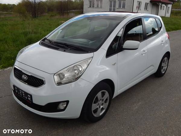 Kia Venga - 3