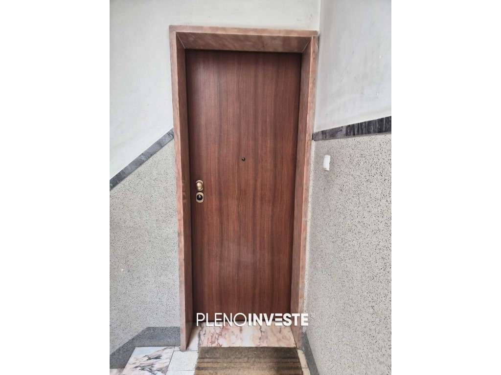 Apartamento T2 com Varandas na Torre da Marinha-20