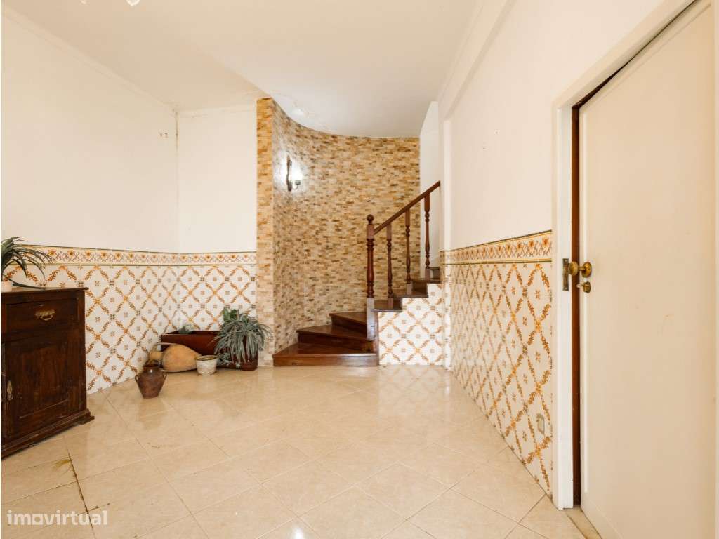 Moradia T3 em Santa Clara-17