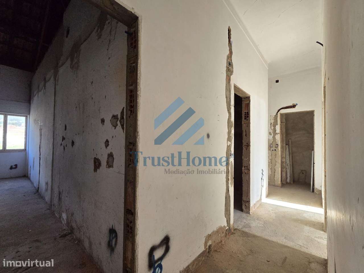 V4 para remodelação em São João da Ribeira a 13 Km de Rio Maior-39