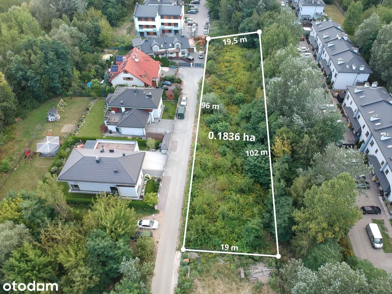 Działka inwestycyjna 1836 m² z opcją powiększenia do 0,9 ha-0