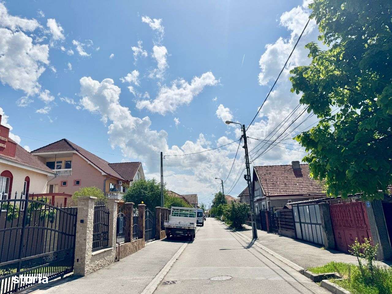 Casa de vanzare, curte comuna, zona Cal. Clujului - Imagine principală: 2/14