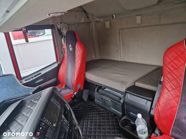 Iveco AS440T/P - 5