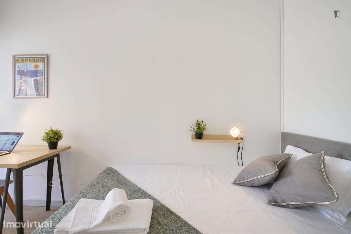 Quarto - localizado em Arroios Lisbon - Grande imagem: 4/10