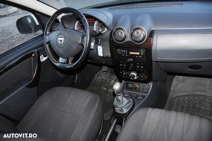 Dacia Duster 1.5 dCi 4x2 Prestige - 9