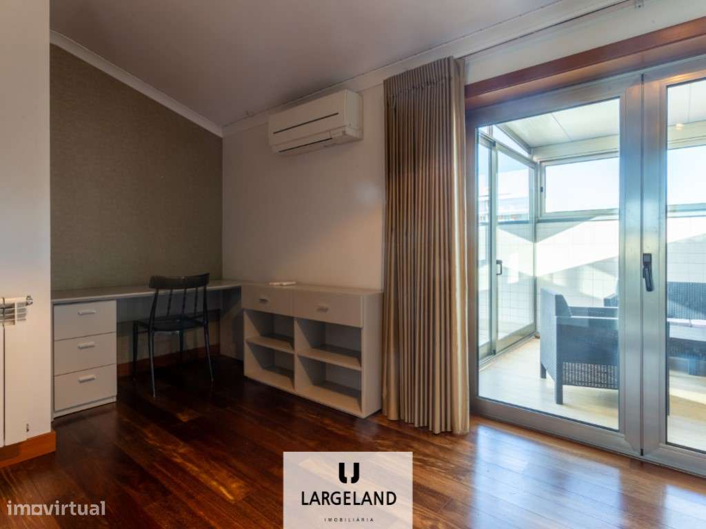 T3+1 Duplex - Zona Glicínias UA-15