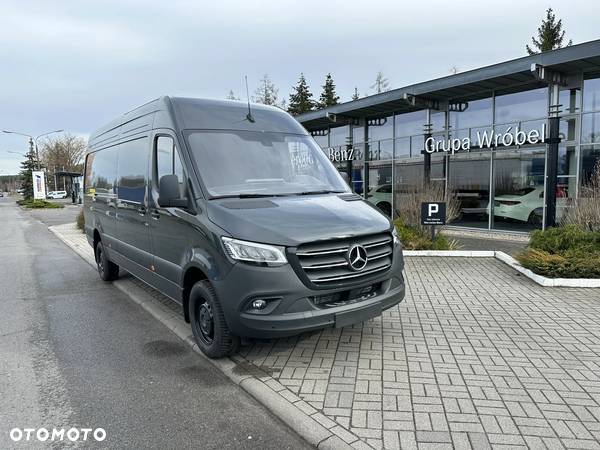 Mercedes-Benz Sprinter 319 CDI - 2