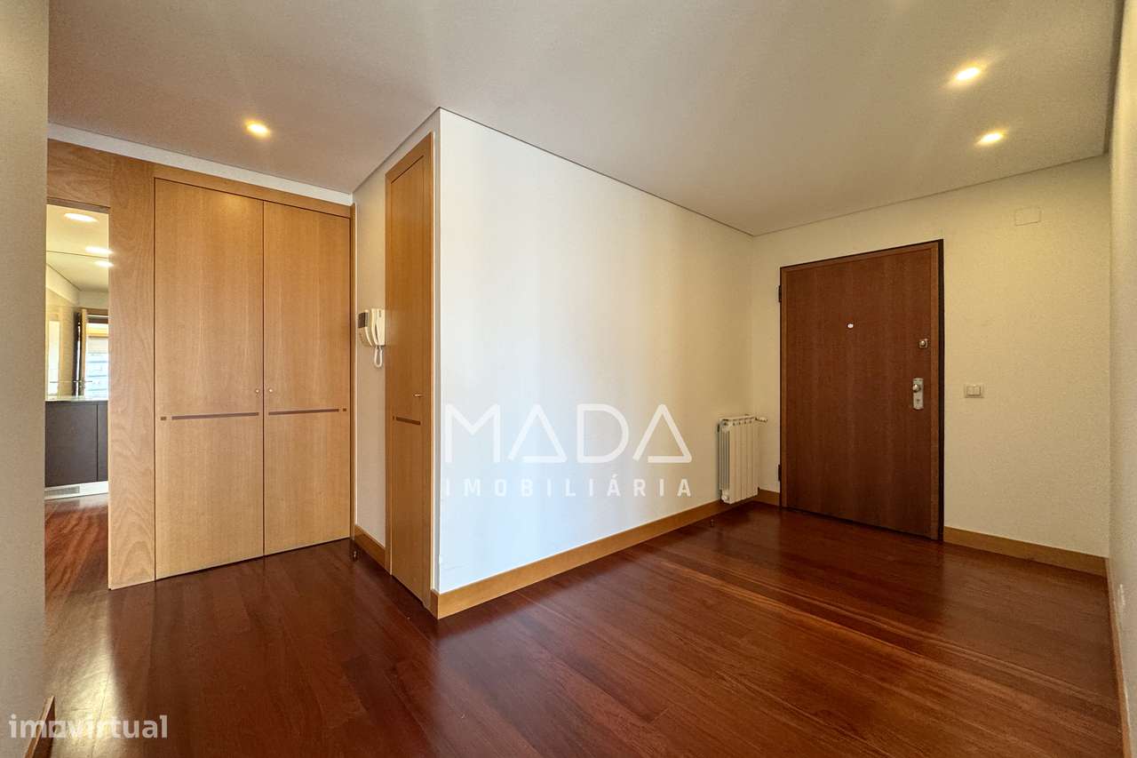 Apart. T4 duplex de luxo na zona da Exponor em Matosinhos, Porto-12