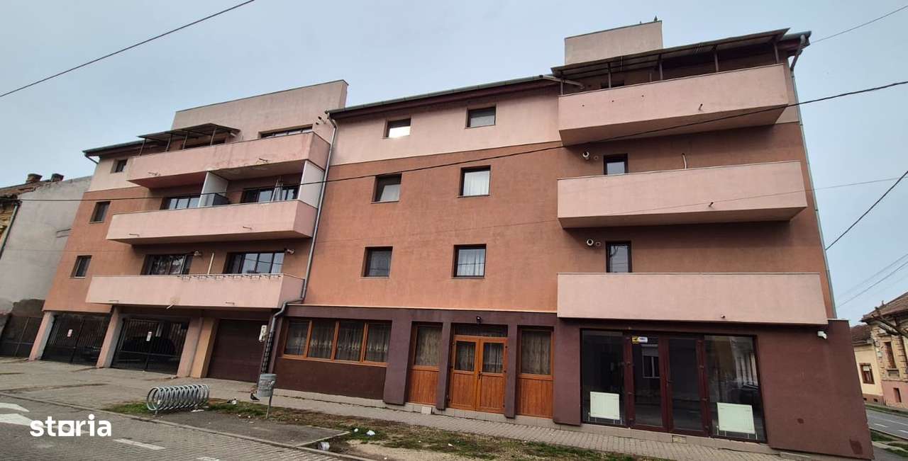 2 camere Zona Boul Rosu / Centrul Vechi