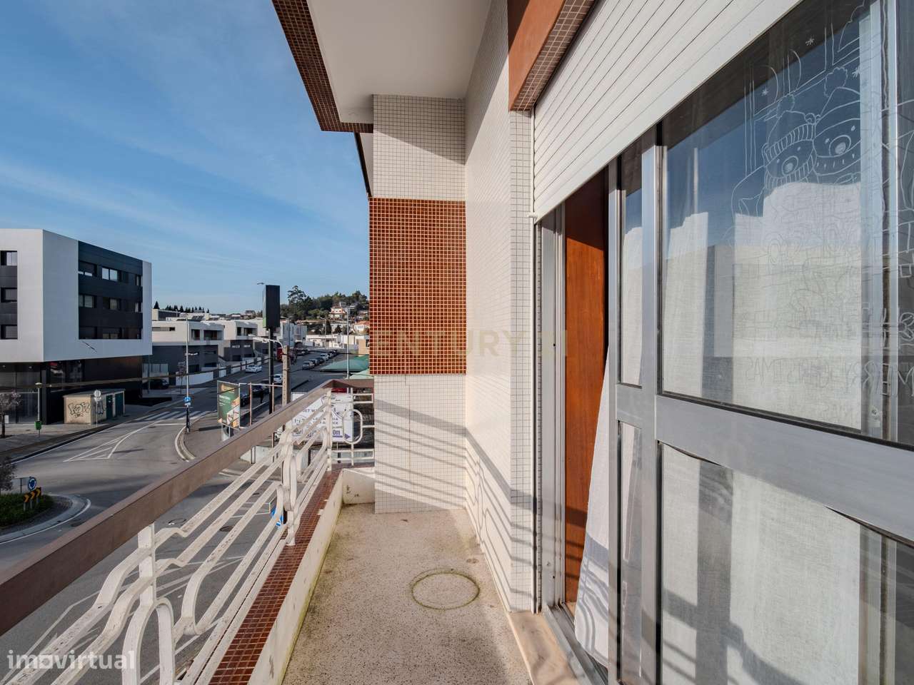 Excelente apartamento T3 na zona mais procurada de São Pedro da Cova-27