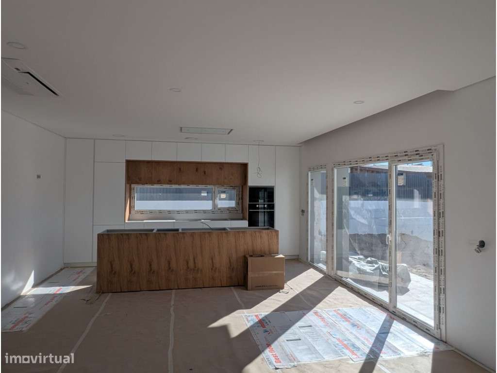 Moradia Isolada T4 Térrea a Venda No Pinhal do General-22