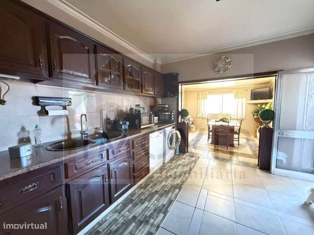 EXCELENTE OPORTUNIDADE T2 COM TERRAÇO - Grande imagem: 5/21